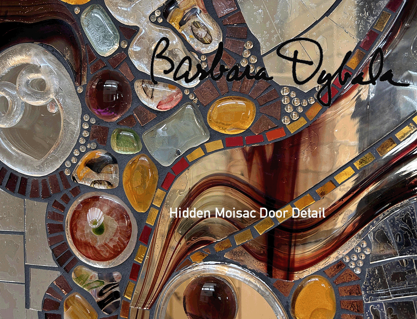 Mosaic keeps you in the present